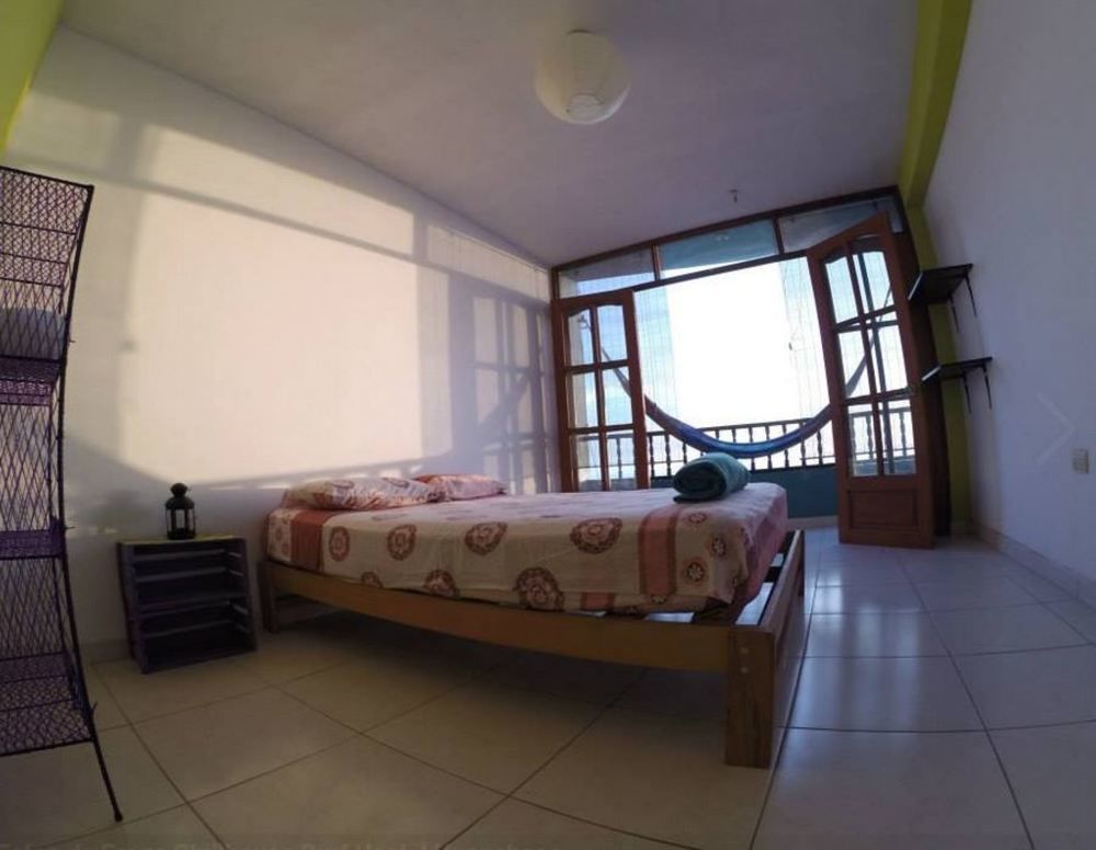 Frogs Chillhouse Hostel Huanchaco Esterno foto